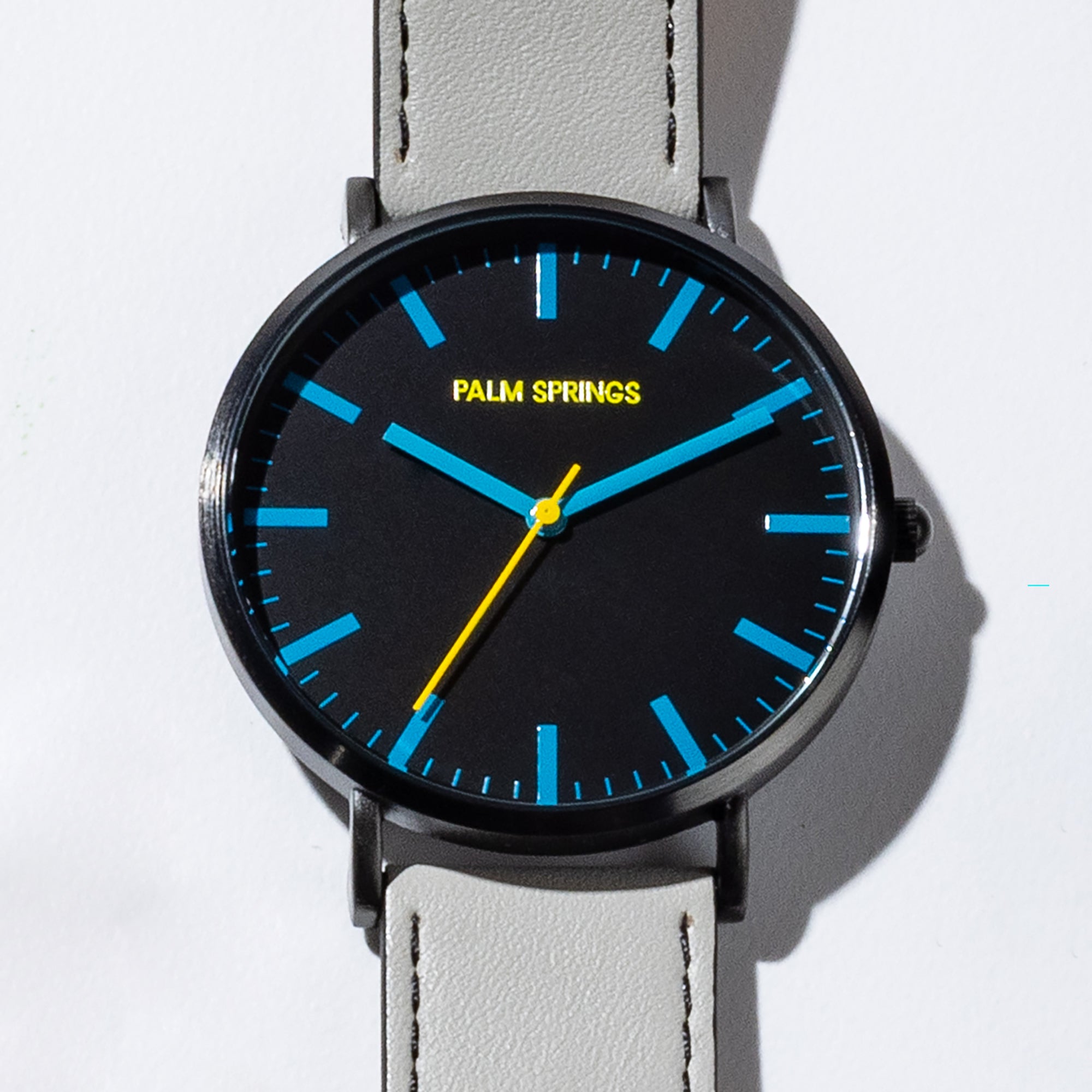 Twin Palms | Grey