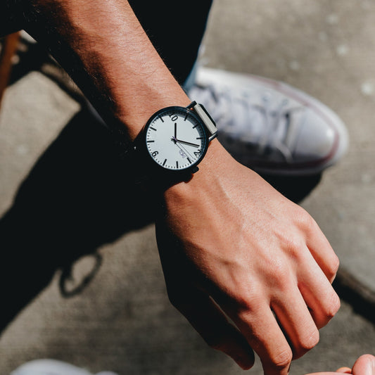 Kenwood Gray/White Leather Wrist Watch
